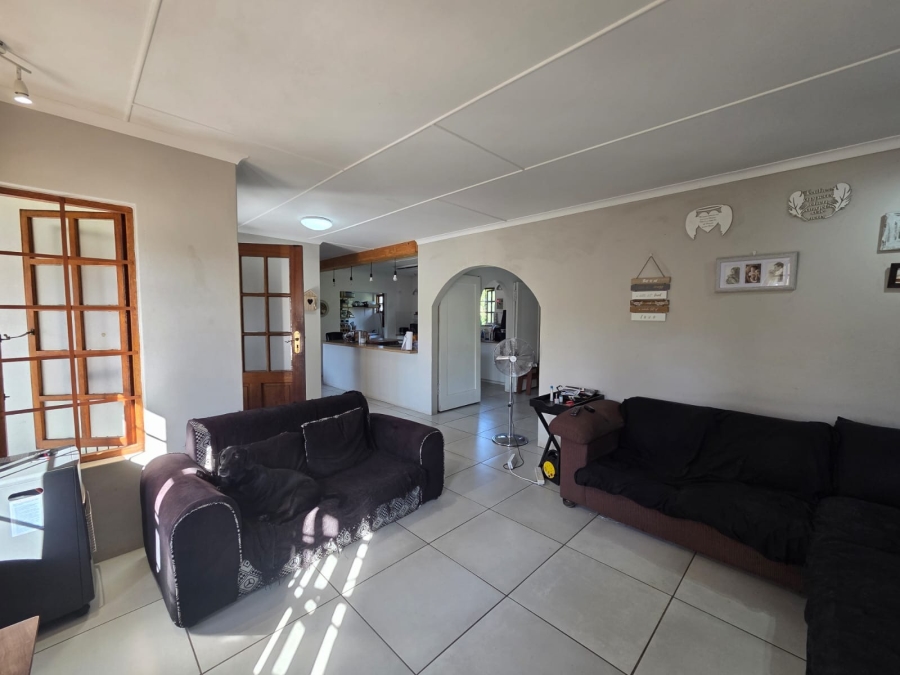 To Let 3 Bedroom Property for Rent in Vincent Heights Eastern Cape